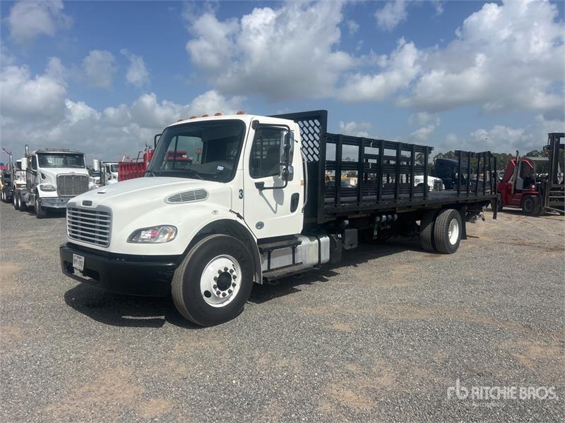Freightliner M2 106