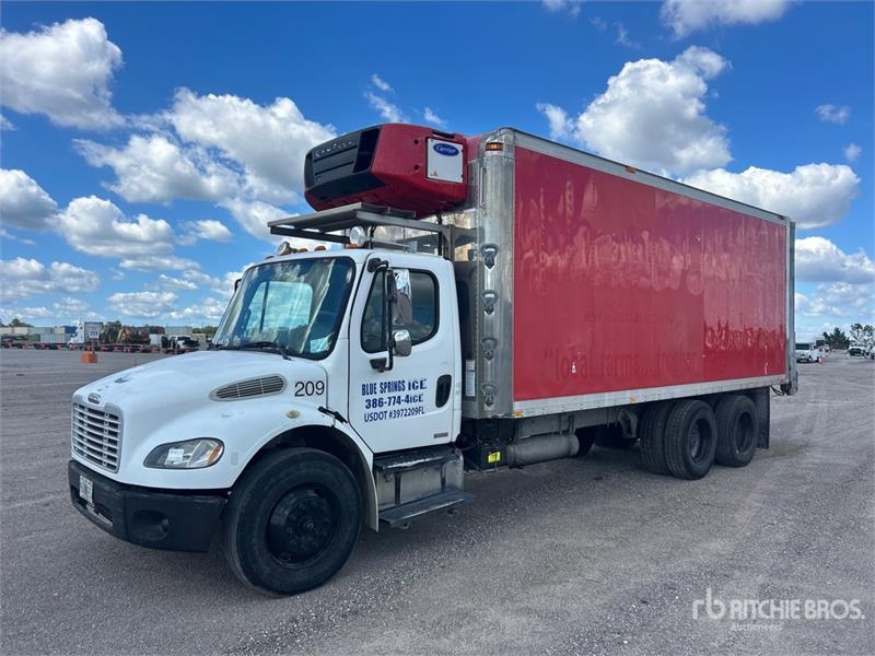 Camion frigorifique Freightliner M2 106 — occasion 2005