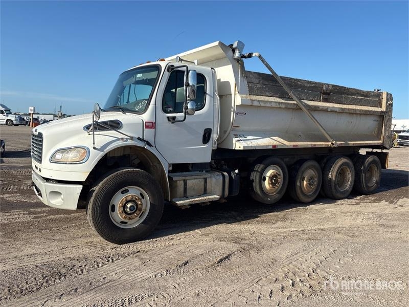 Freightliner M2 106