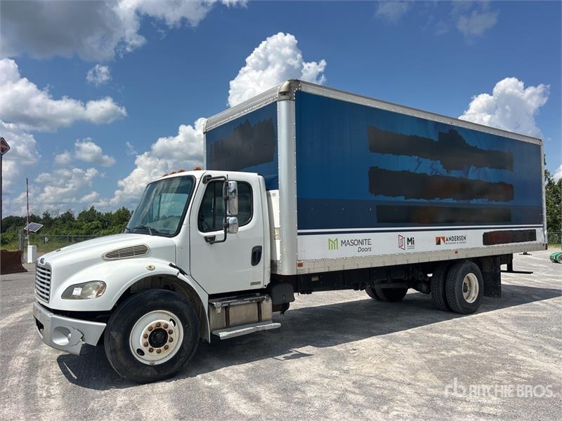 Camion fourgon Freightliner M2 106 — occasion 2008