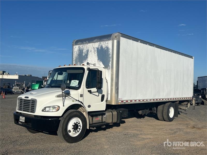 Freightliner M2106