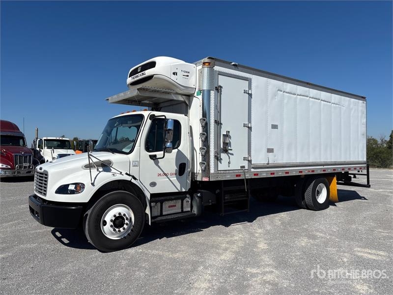 Camion frigorifique Freigthliner M2 106 4x2 Refrigerated — occasion 2019