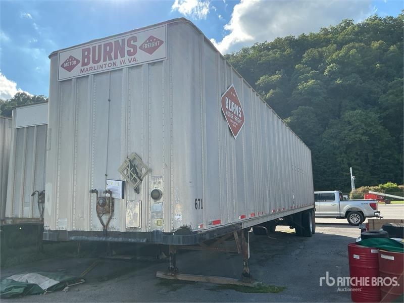 Fruehauf 40 ft Van Trailer