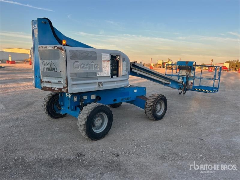 Nacelle télescopique Genie S-40 — occasion 2015, 4 809 h