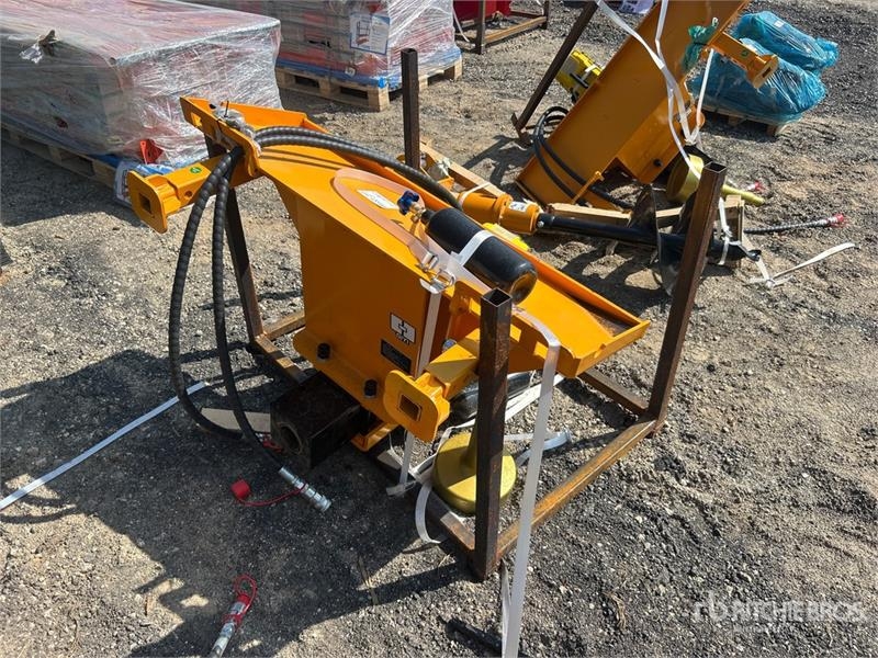Équipement de clôture GIYI GY-AD680 47 in Skid Steer Post Driver (Unused — occasion 2026