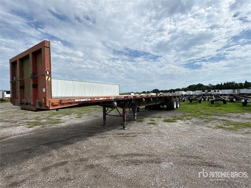 Great Dane 48 ft T/A Flatbed Trailer