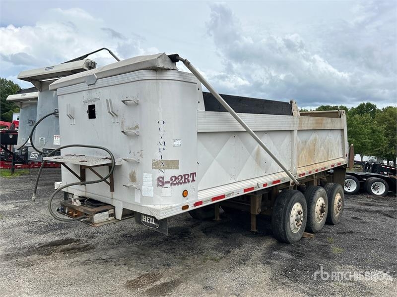 Heil 21 ft 4 in Tri/A End Dump Trailer