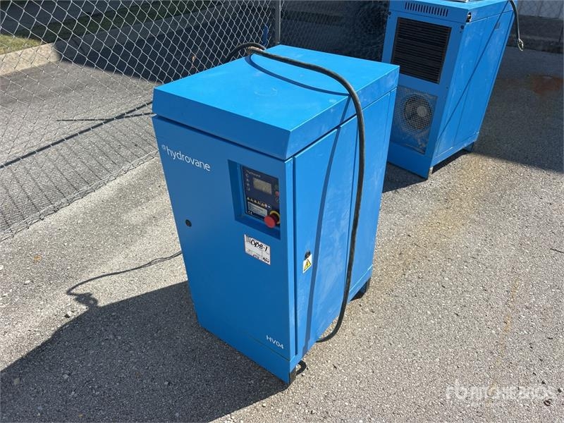 Hydrovane Skid-Mounted Air Compressor