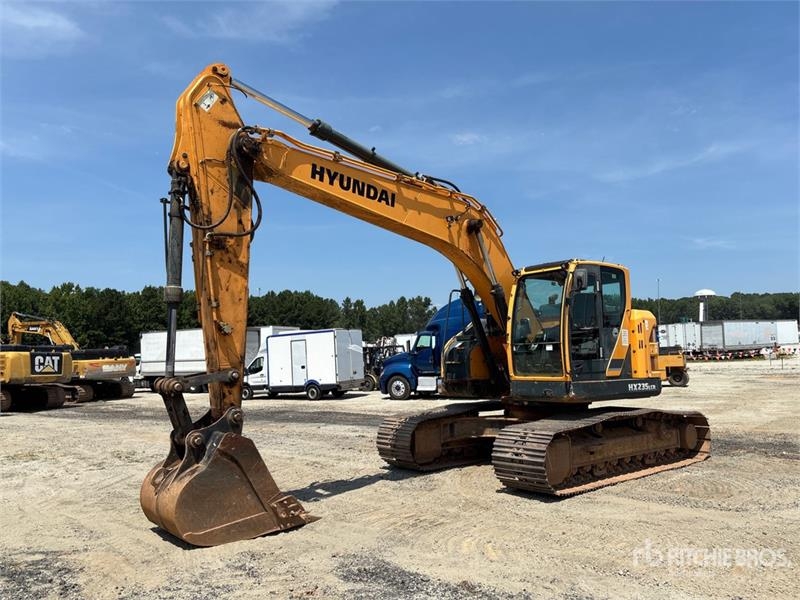 Pelle sur chenilles Hyundai HX235LCR — occasion 2016, 4 197 h