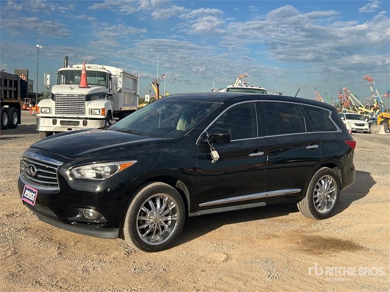 Voiture Infinity JX35 AWD SUV — occasion 2013