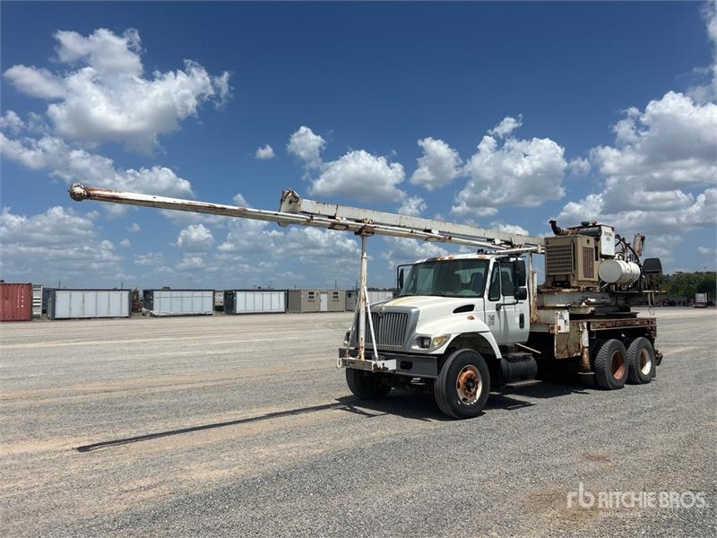 International 7400