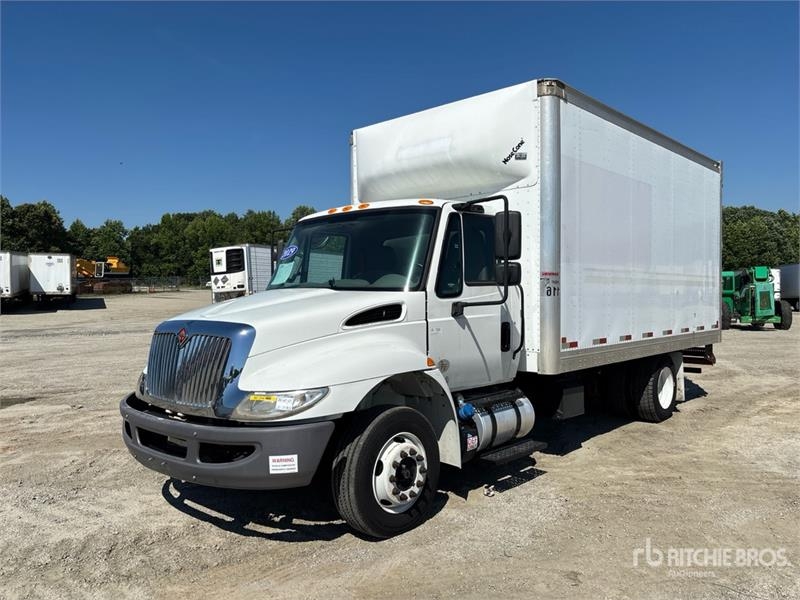 International Durastar 4300