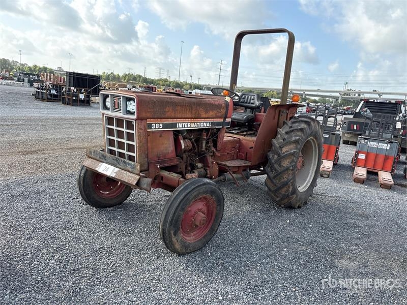 International Harvester 1-385