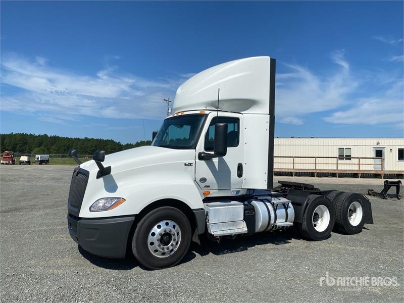 Tracteur routier International LT625 — occasion 2020