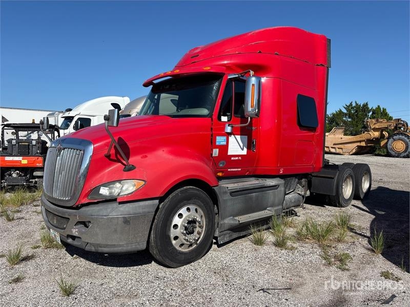 Tracteur routier International ProStar+ 122 6x4 T/A Sleeper — occasion 2014