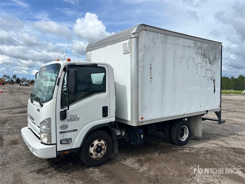 Isuzu NPR HD