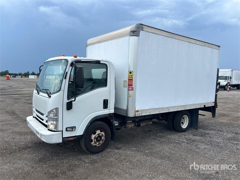 Isuzu NPR HD