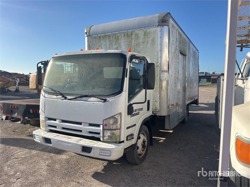 Isuzu NPR HD