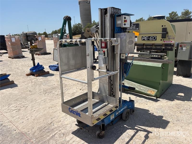 JLG 20MVL