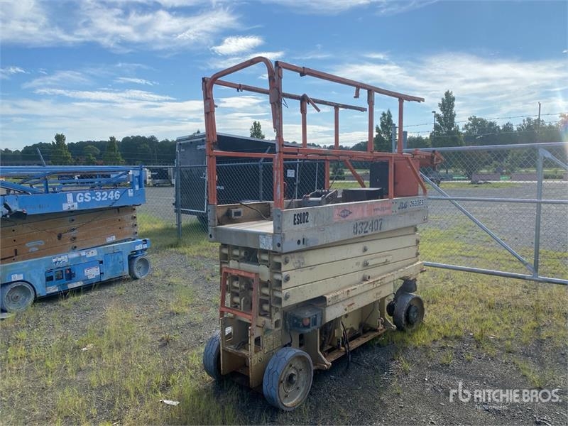 JLG 2630ES