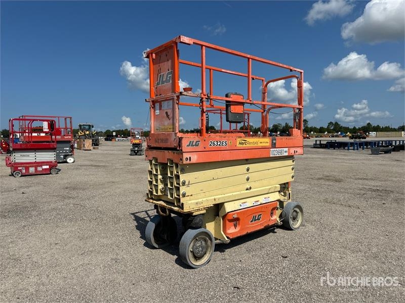 JLG 2632ES