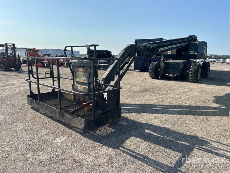 JLG 660SJ