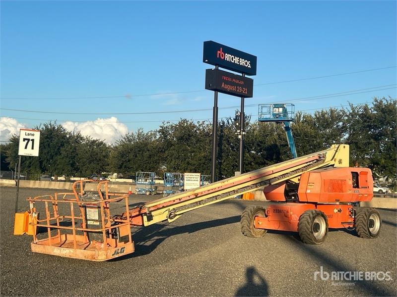 JLG 800S