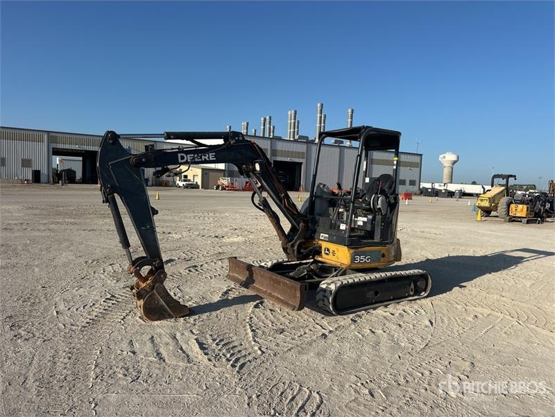 John Deere 35G