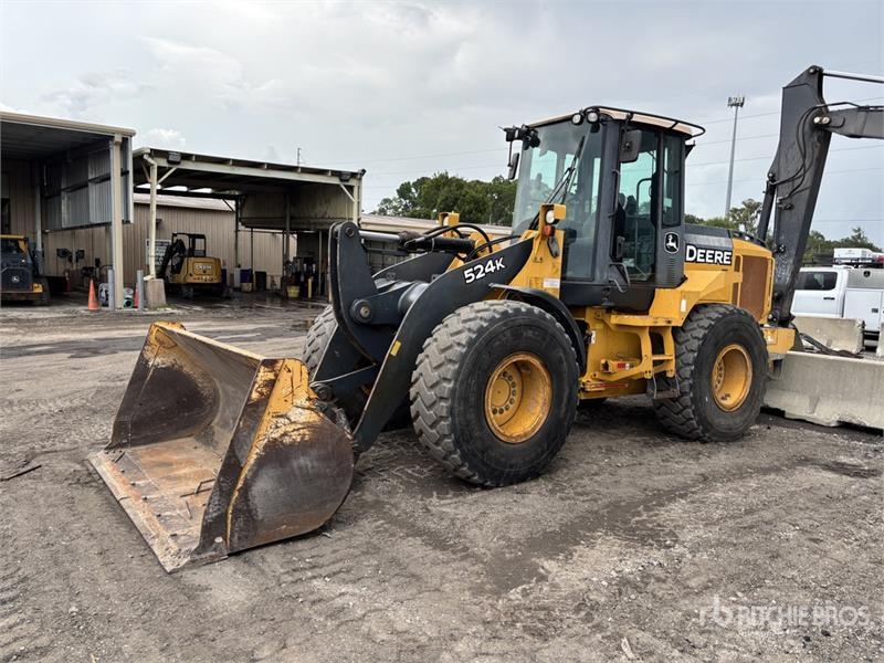 John Deere 524K