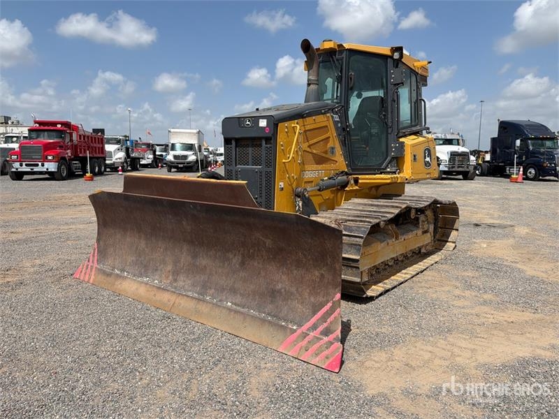 John Deere 700L XLT