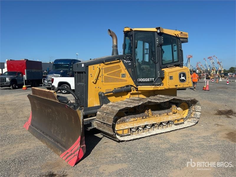 John Deere 700L XLT