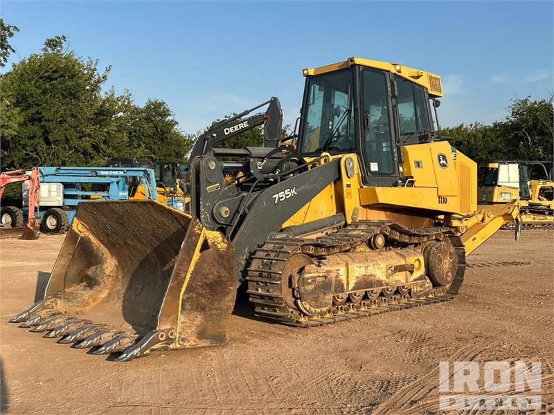 John Deere 755K