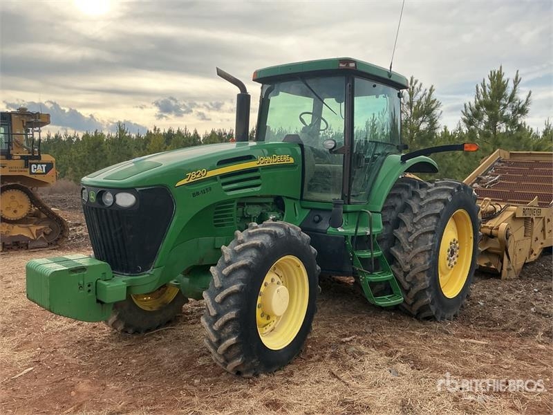 7820 4WD Tractor