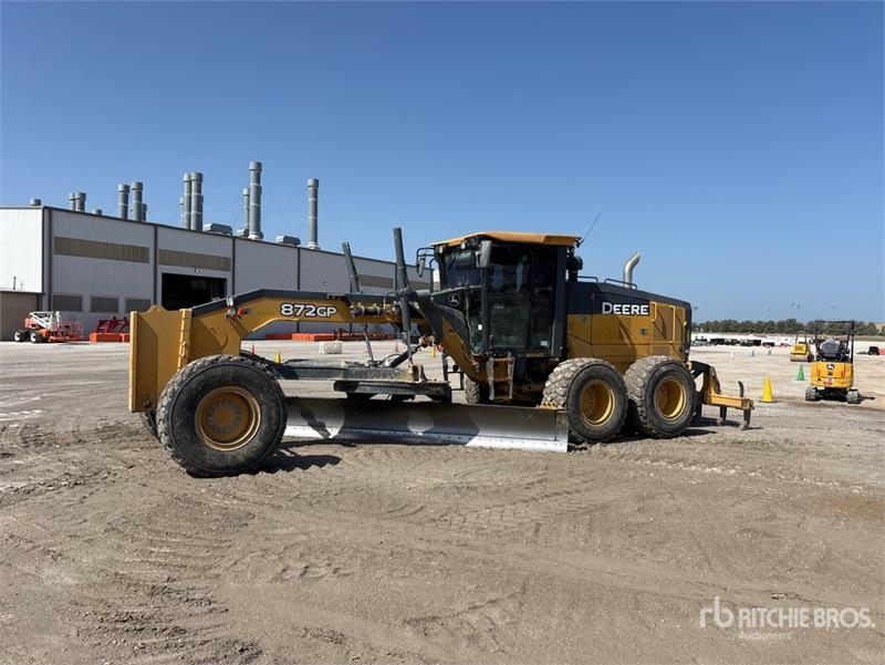 John Deere 872G