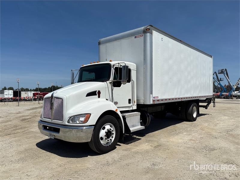 Kenworth T270