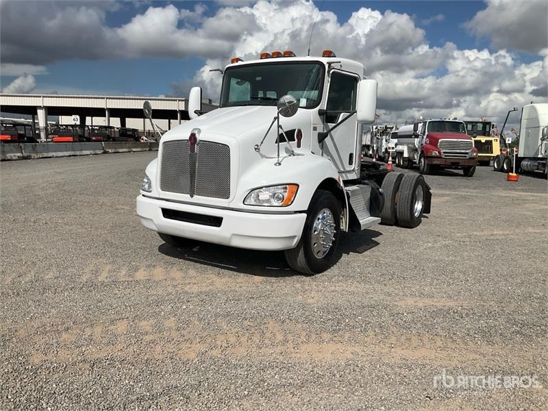 Kenworth T370