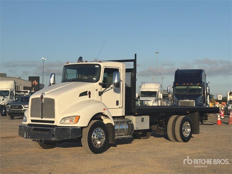 Kenworth T400