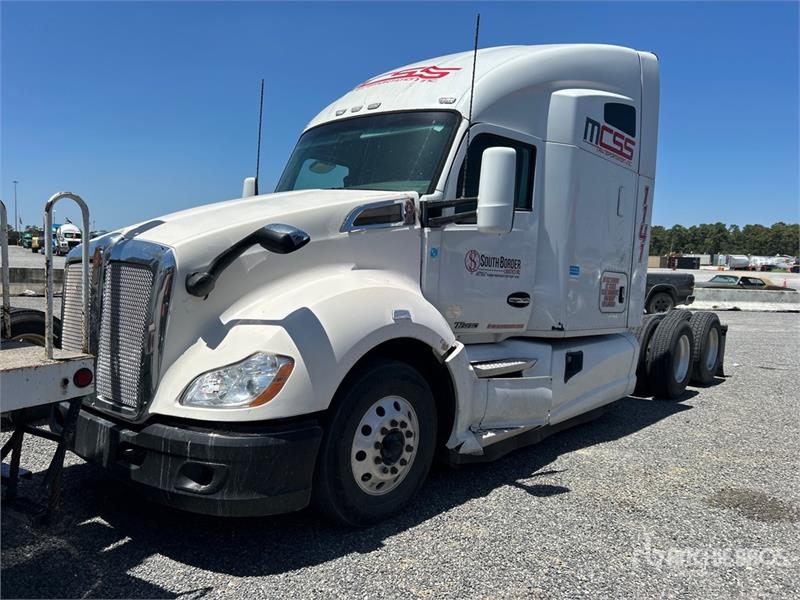Tracteur routier Kenworth T680 — occasion 2016