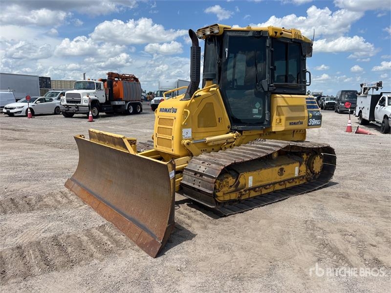 Bulldozer Komatsu D39PXI-23 — occasion 2014, 6 919 h