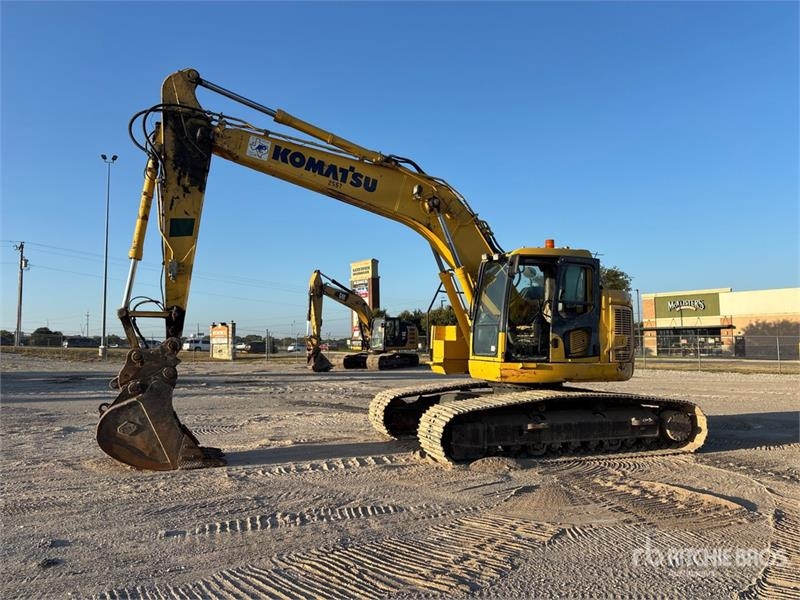 Komatsu PC228US LC-10