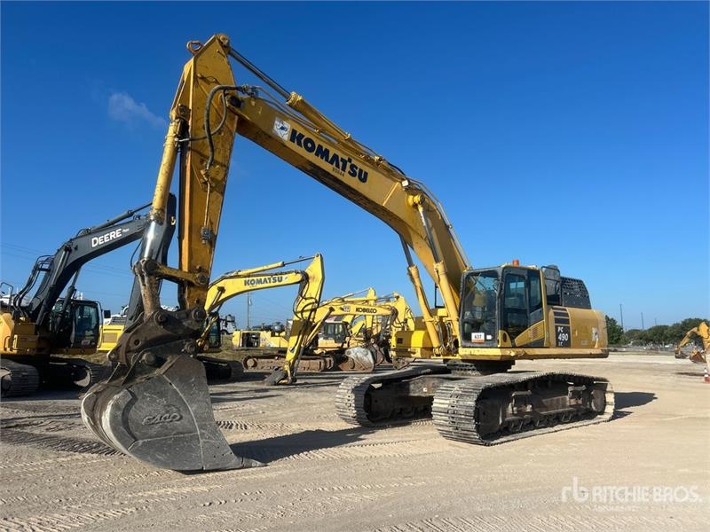 Komatsu PC490LC-11