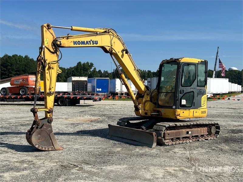 Komatsu PC88MR-8