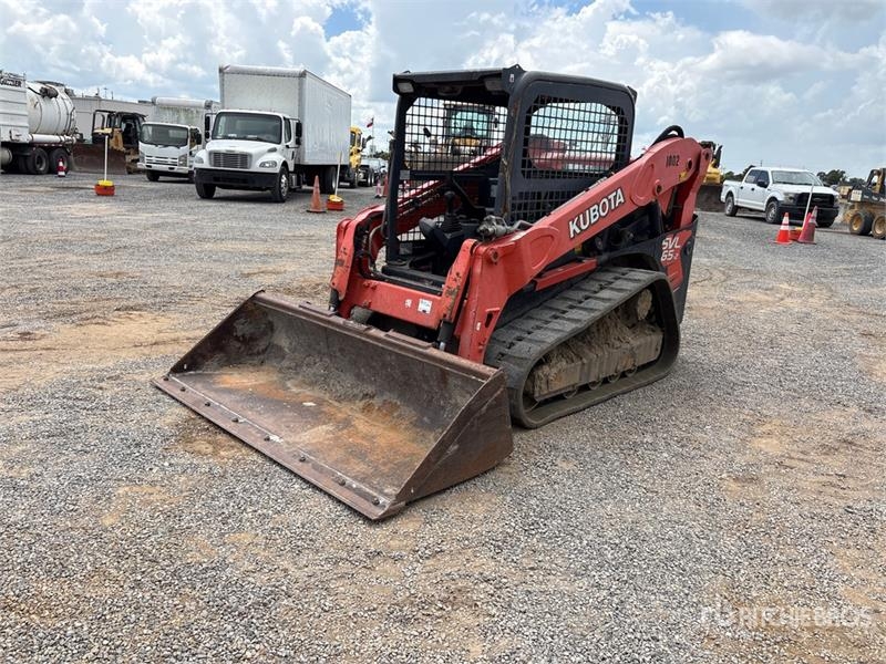 Kubota SVL65-2
