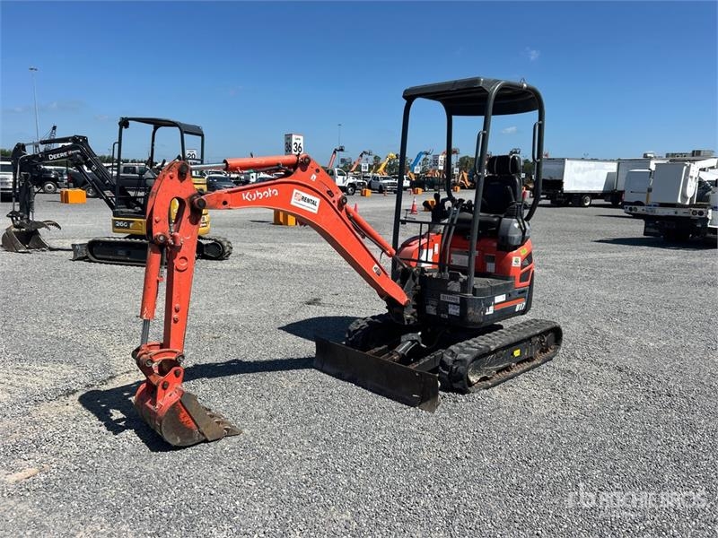 Kubota U17