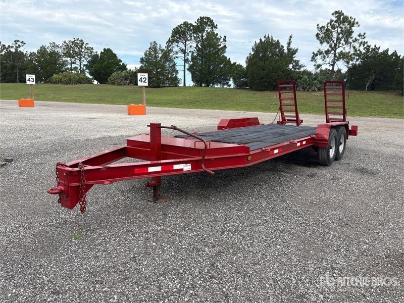 L & J Supply & J Supply 25 ft T/A Equipment Traile