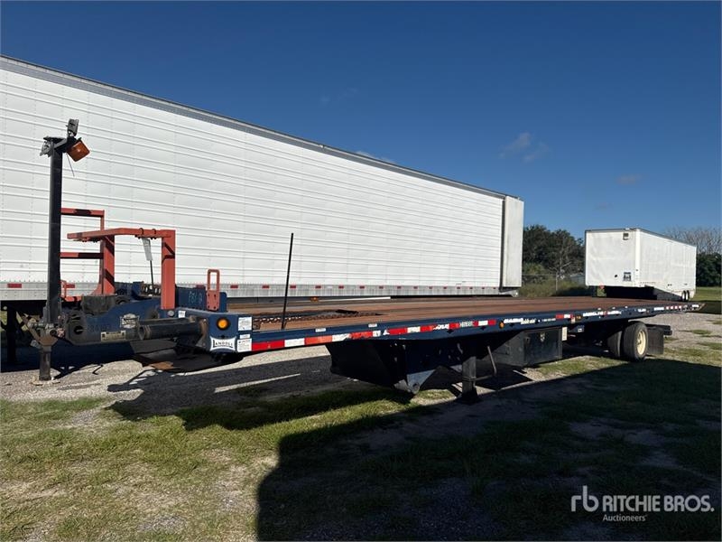 Remorque surbaissée Landoll 26000 lb 42 ft S/A Sliding Axle — occasion 2016