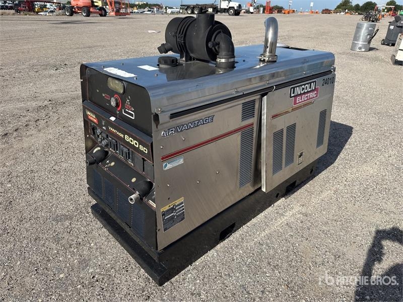 Poste à souder Lincoln Electric Vantage 600 SD — occasion 2015, 3 589 h