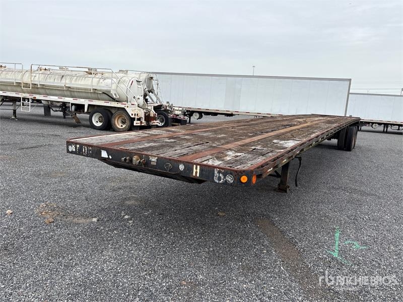 Lufkin 53 ft T/A Flatbed Trailer