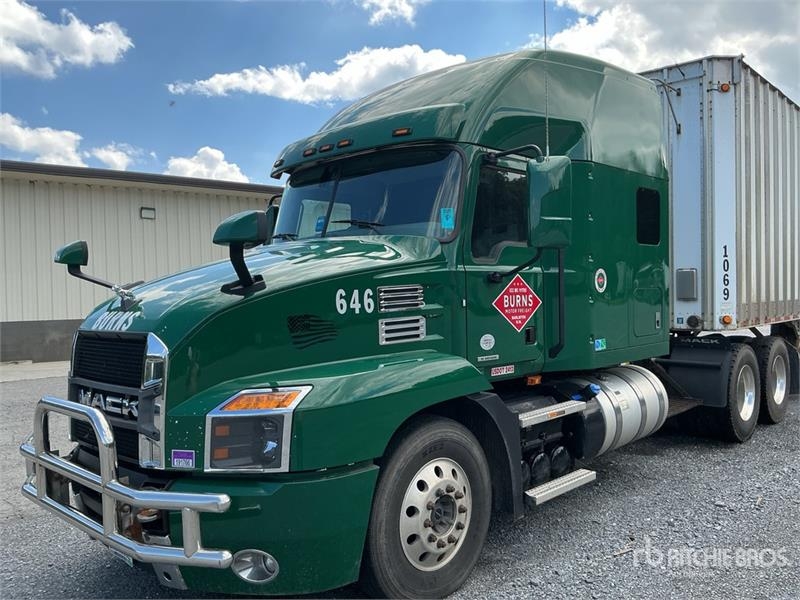 Mack Anthem AN64T
