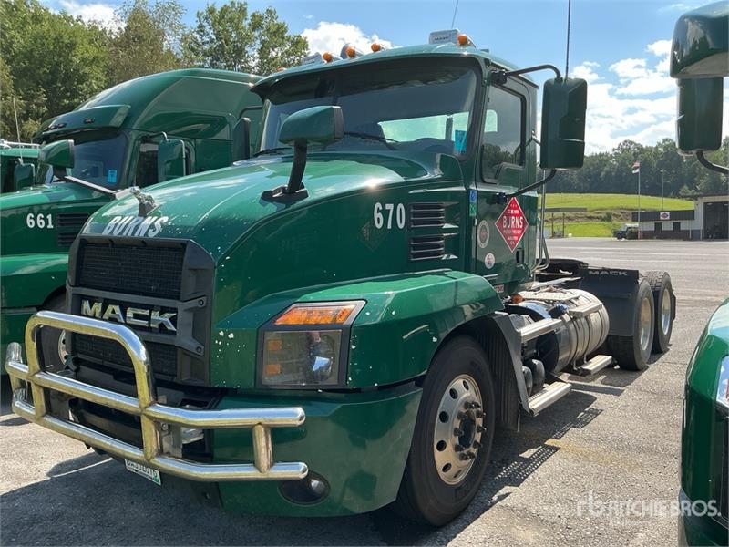 Tracteur routier Mack Anthem AN64T — occasion 2022